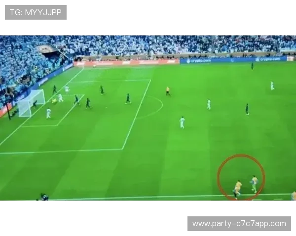 中国足球星际实拍：探索未来足球与宇宙科技的完美融合