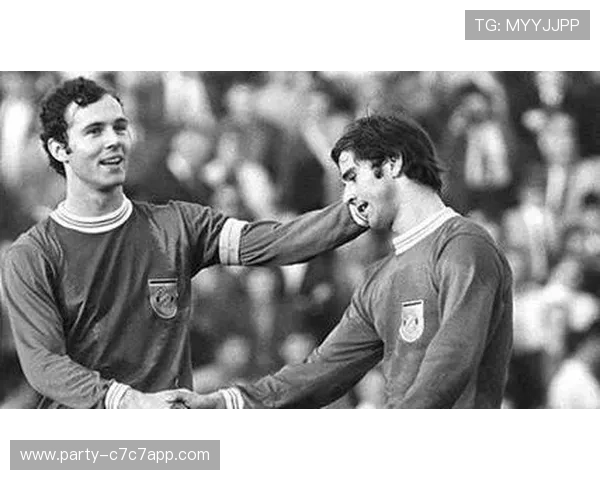 德国足球传奇球星盘点 从贝肯鲍尔到穆勒的辉煌历史