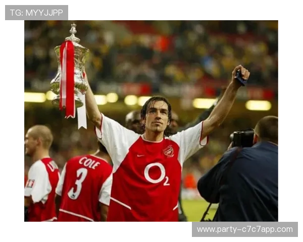 足球传奇皮雷斯简介及其在场上场外的精彩人生与成就