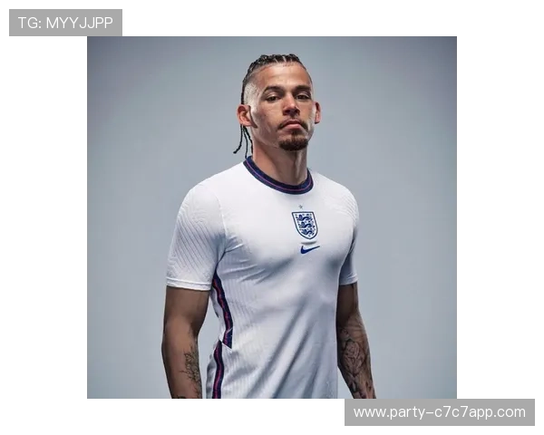 高清足球球星头像图片精选,展现经典球员风采与魅力 高清足球球星头像图片精选,展现经典球员风采与魅力